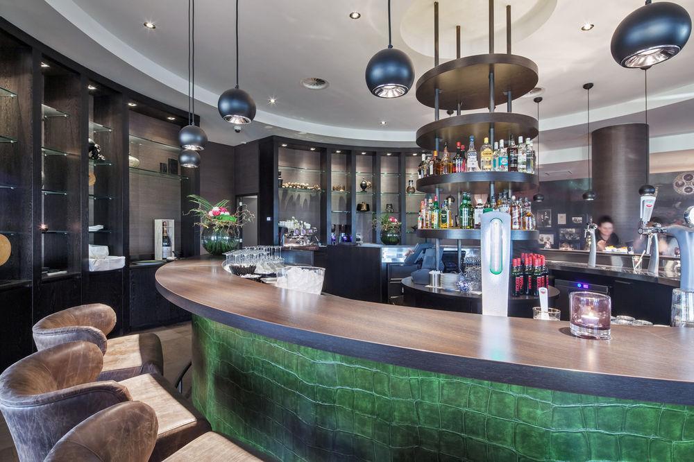 Der Valk Hotel 4*